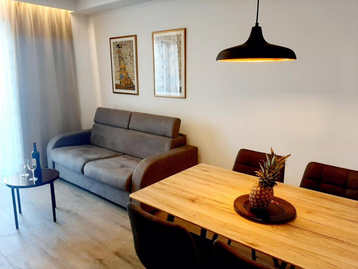 Apartman Tonkita With Jacuzzi